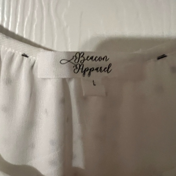 Ivory/off white blouse with black polka dots size large. Brand new but no tags. - Picture 5 of 7